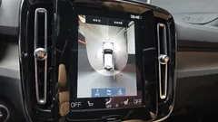 2022 Volvo XC40 B4 Inscription — фото 15
