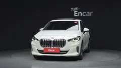 2022 BMW 2-Series 218d Luxury, белый — фото 3