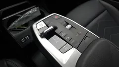 2022 BMW 2-Series 218d Luxury, белый — фото 9