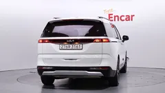 2023 Kia Carnival Diesel 9-Seater Prestige — фото 4