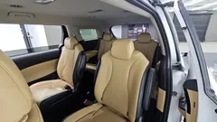 2023 Kia Carnival Diesel 9-Seater Prestige — фото 16