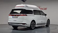 2023 Kia Carnival Gasoline 9-Seater Hi-Limousine — фото 2
