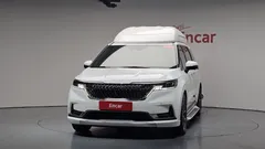 2023 Kia Carnival Gasoline 9-Seater Hi-Limousine — фото 3