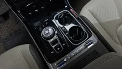 2023 Kia Carnival Gasoline 9-Seater Hi-Limousine — фото 9