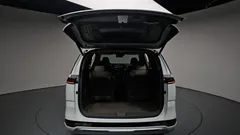 2023 Kia Carnival Gasoline 9-Seater Hi-Limousine — фото 20
