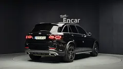 2022 Mercedes-Benz GLC-Class GLC300 4MATIC, чёрный — фото 2