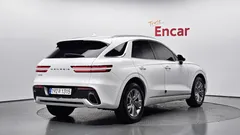 2023 Genesis GV70 2.5T Gasoline 2WD — фото 2