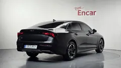 2024 Kia K5 2.0, чёрный — фото 2