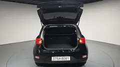 2022 Hyundai Venue 1.6 Flux, чёрный — фото 20