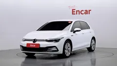 2022 Volkswagen Golf 2.0 TDI Premium, белый — фото 13