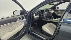 2022 Genesis G70 Gasoline 2.0T 2WD, синий — фото 10