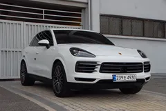 2023 Porsche Cayenne 3.0, белый — фото 4