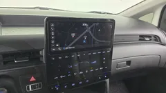 2022 Hyundai Staria 4WD Tourer 9-Seater — фото 12