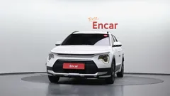 2022 Kia Niro Prestige, белый — фото 3