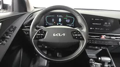 2022 Kia Niro Prestige, белый — фото 13