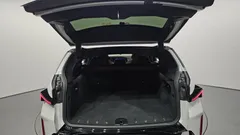 2023 BMW XM 4.4, белый — фото 18