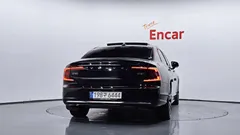 2022 Volvo S90 B6 AWD Inscription, чёрный — фото 4