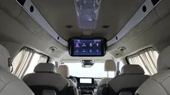 2023 Kia Carnival Gasoline 9-Seater Hi-Limousine — фото 17