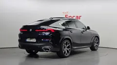 2022 BMW X6 xDrive40i M Sport — фото 2