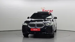 2022 BMW X6 xDrive40i M Sport — фото 3