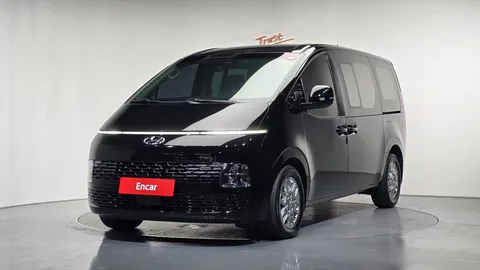 2023 Hyundai Staria Cargo 5-Seater