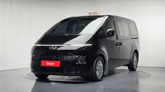 2023 Hyundai Staria Cargo 5-Seater — фото 1