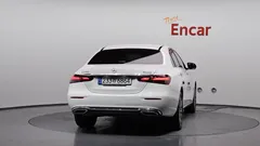 2023 Mercedes-Benz E-Class E350 4MATIC Exclusive — фото 4