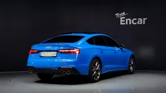 2021 Audi S5 3.0 TFSI Quattro Sportback, синий — фото 2