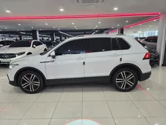 2023 Volkswagen Tiguan 2.0 TDI Prestige, белый — фото 2