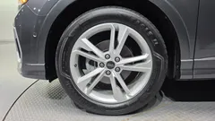 2023 Audi Q3 35 TDI Premium Sportback, серый — фото 5