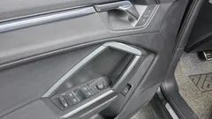 2023 Audi Q3 35 TDI Premium Sportback, серый — фото 13