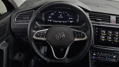2023 Volkswagen Tiguan 2.0 TDI Prestige, чёрный — фото 17