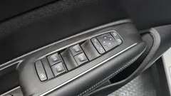 2022 Renault Samsung QM6 2.0 LPe RE Signature 2WD — фото 13