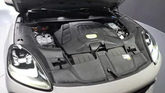 2023 Porsche Cayenne 3.0 E-Hybrid Coupe, серо-серебристый — фото 6