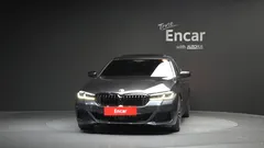 2023 BMW 5-Series 520i M Sport — фото 3