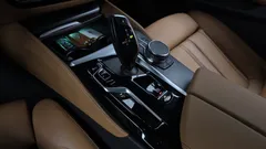 2023 BMW 5-Series 520i M Sport — фото 9