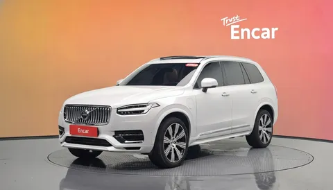2022 Volvo XC90 T8 Ultimate Bright Hybrid