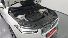 2022 Volvo XC90 T8 Ultimate Bright Hybrid, белый — фото 6