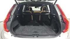 2022 Volvo XC90 T8 Ultimate Bright Hybrid, белый — фото 20