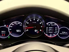 2023 Porsche Panamera 2.9 AWD Platinum Edition — фото 13