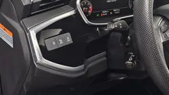 2023 Audi Q3 35 TDI Premium Sportback — фото 17
