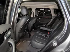 2022 BMW X1 xDrive 20i xLine, серый — фото 7