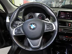 2022 BMW X1 xDrive 20i xLine, серый — фото 8