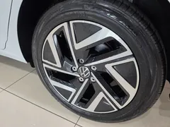 2023 Volkswagen Jetta 1.5 TSI Prestige, белый — фото 5