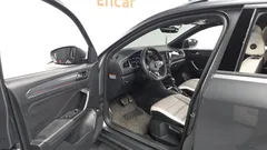 2021 Volkswagen T-Roc 2.0 TDI Prestige, серый — фото 10