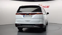 2023 Kia Carnival Diesel 7-Seater Outdoor — фото 4