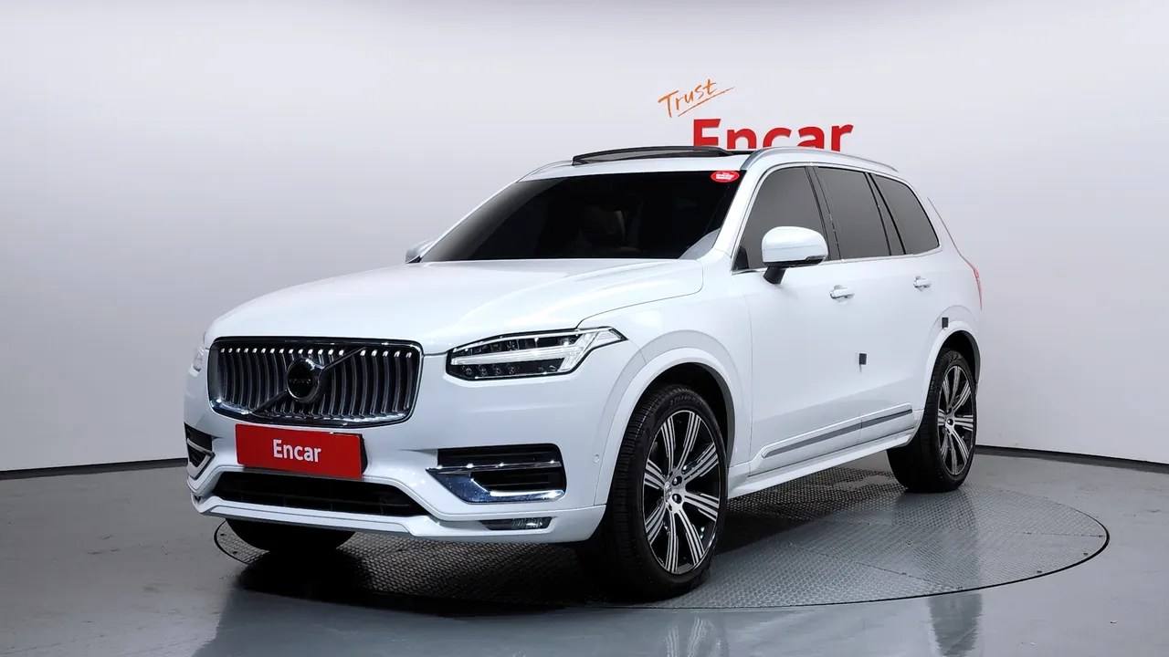 2022 Volvo XC90 B6 Inscription
