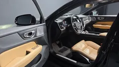 2023 Volvo V60 B5 Ultimate AWD, чёрный — фото 10
