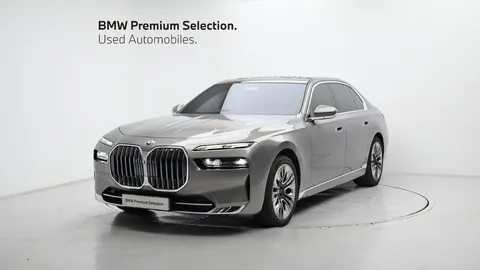 2023 BMW 7-Series 740d xDrive Design Pure Excellence