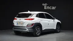 2023 Hyundai Kona Modern, белый — фото 2